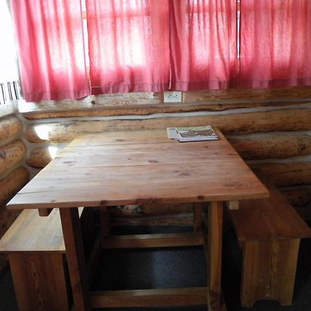 Gold Camp Cabins Кастер Екстер'єр фото