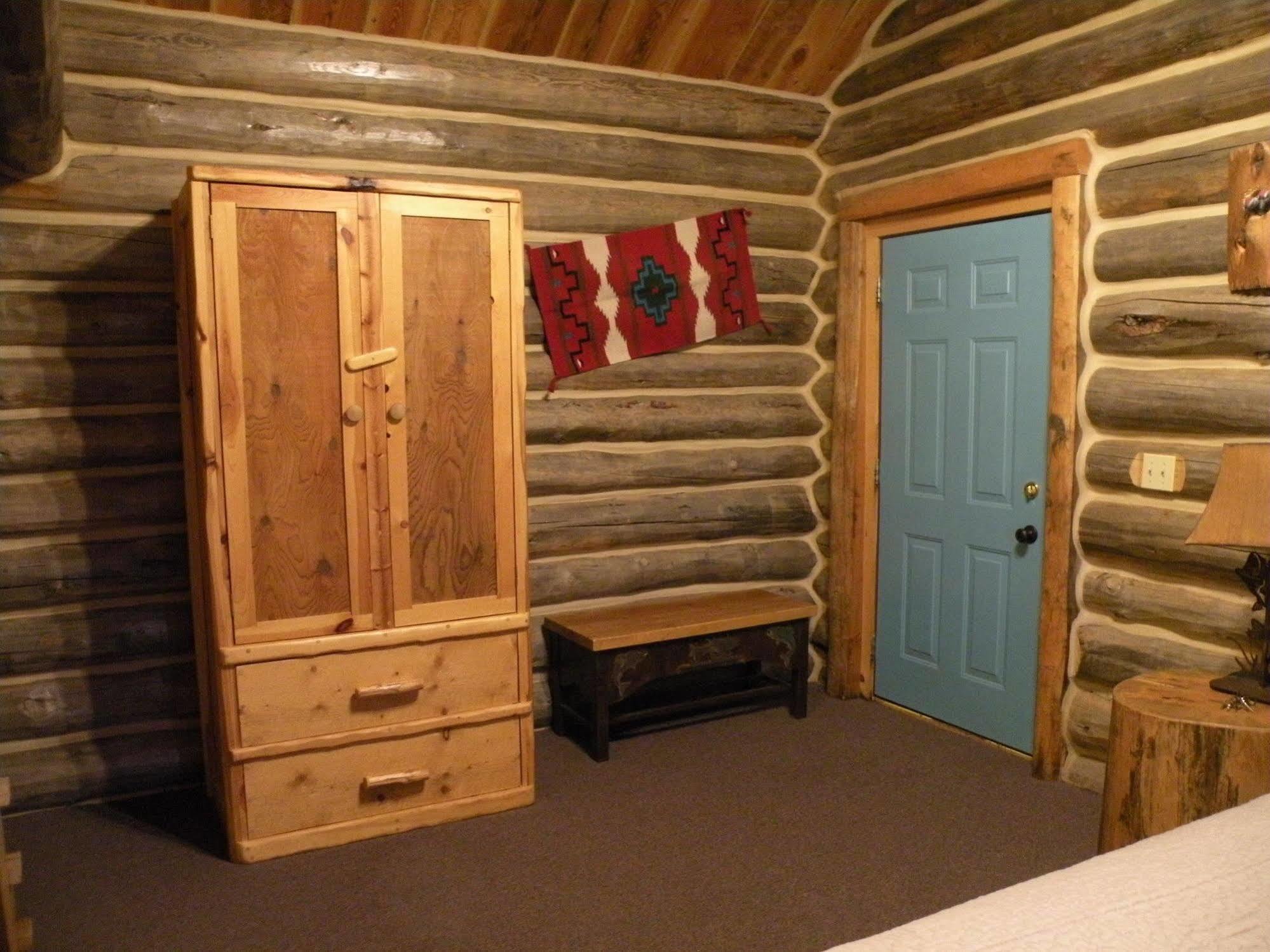 Gold Camp Cabins Кастер Екстер'єр фото